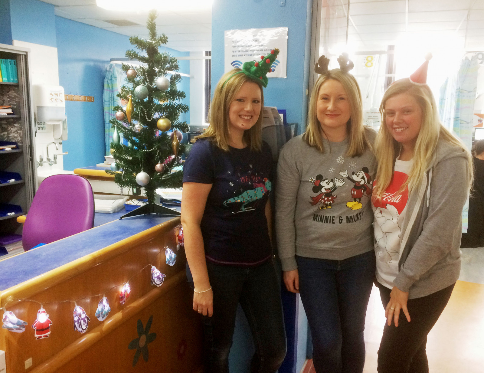 Network Packaging donates time to decorate Birming...