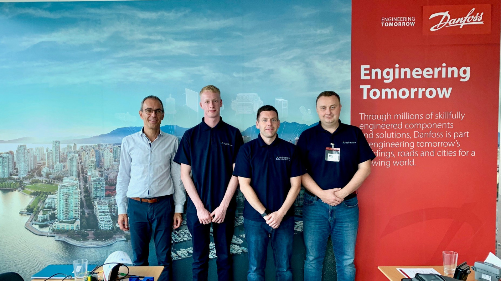 Hydrastore employees go to London