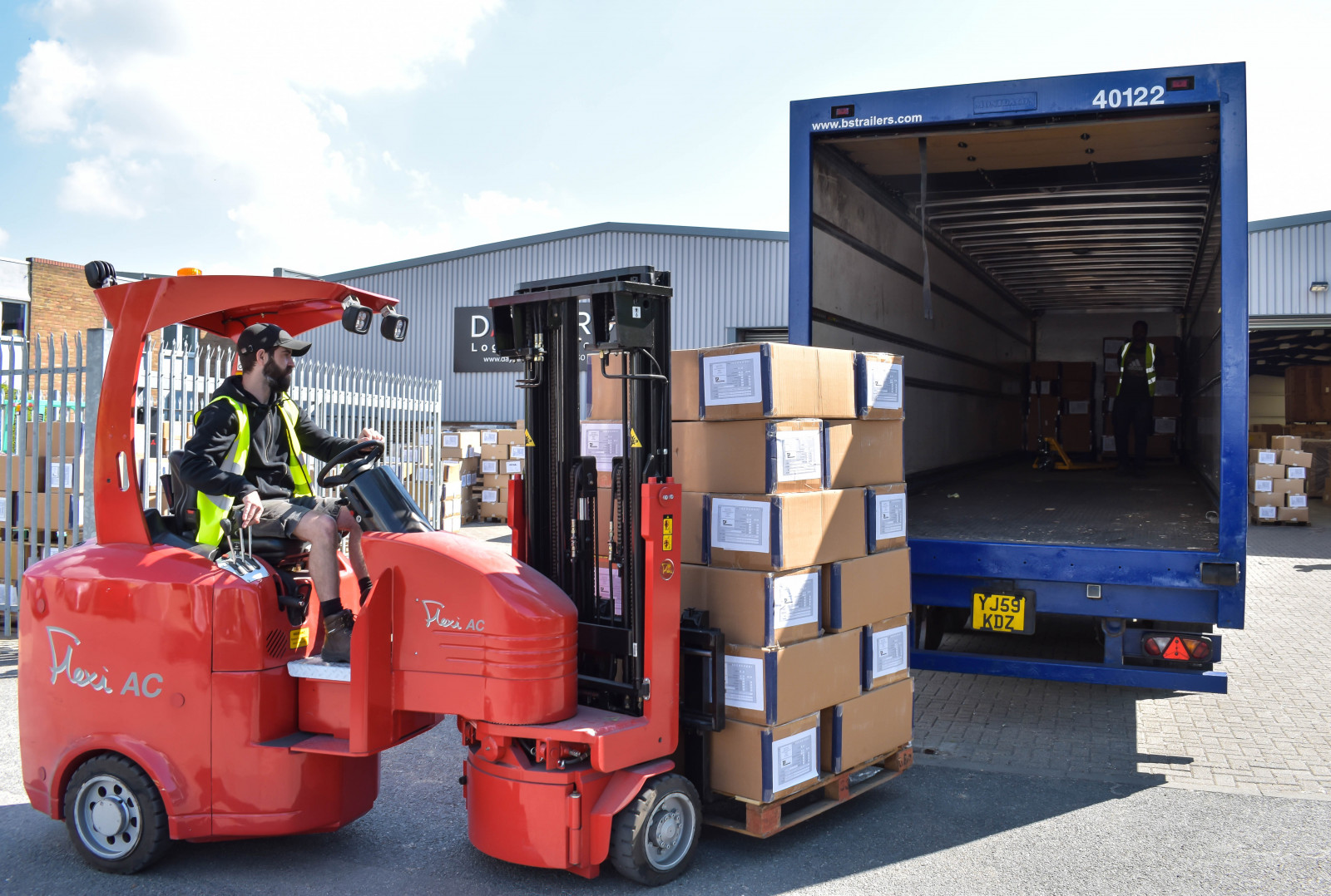 VNA technology ensures high pallet capacity for Da...
