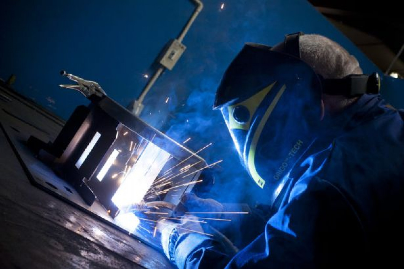 Subcon Laser backs Warwickshire to continue econom...