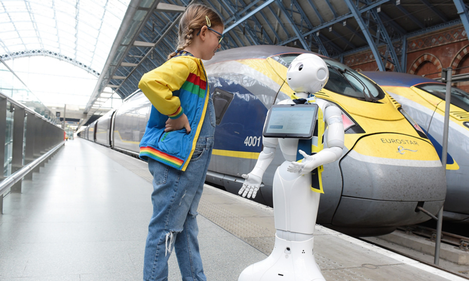 The First Robot in the UK Travel Industry is Welco...