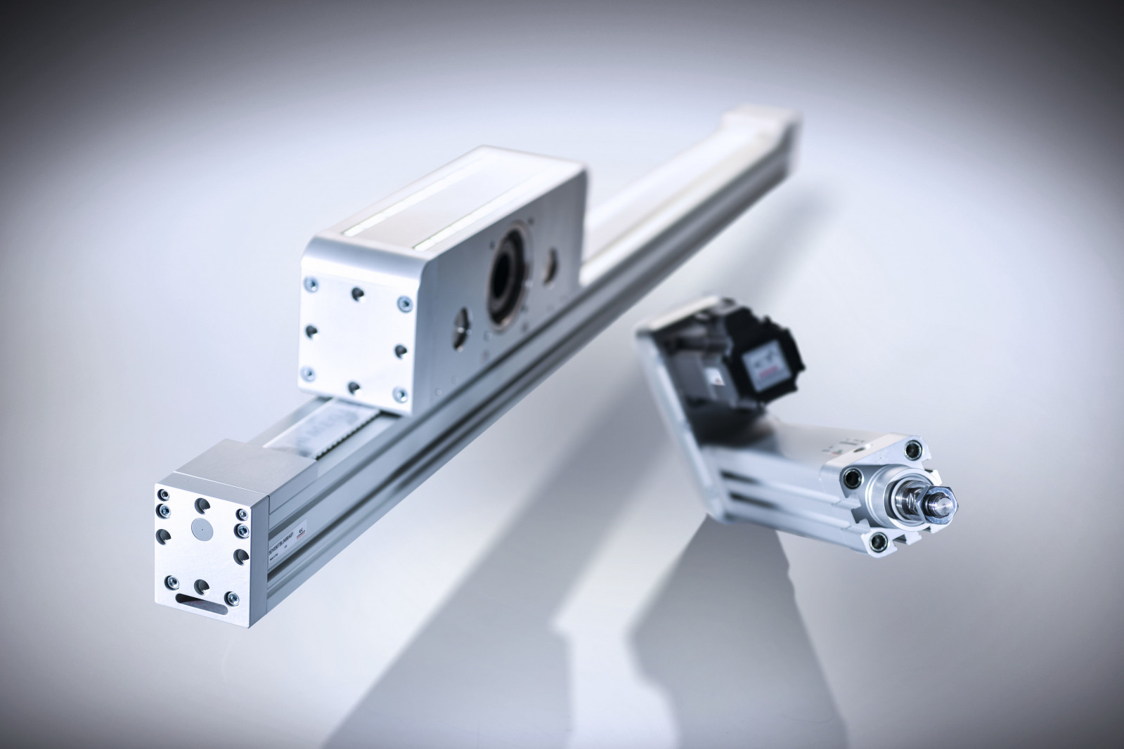 Introducing Camozzi's Series 5VÂ Vertical Electrom...