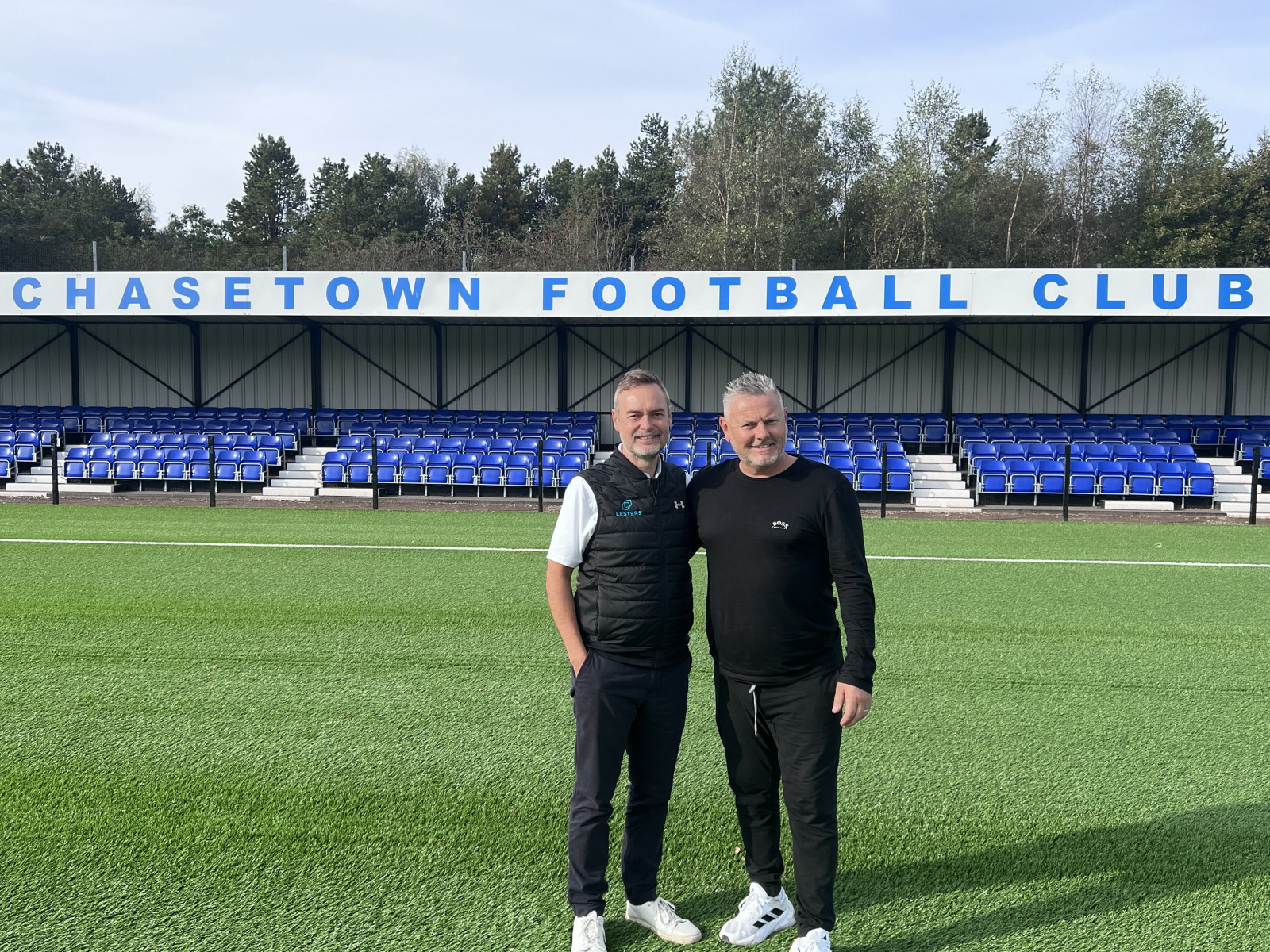 Chasetown FC scores ‘Lesters’ sponsorship deal