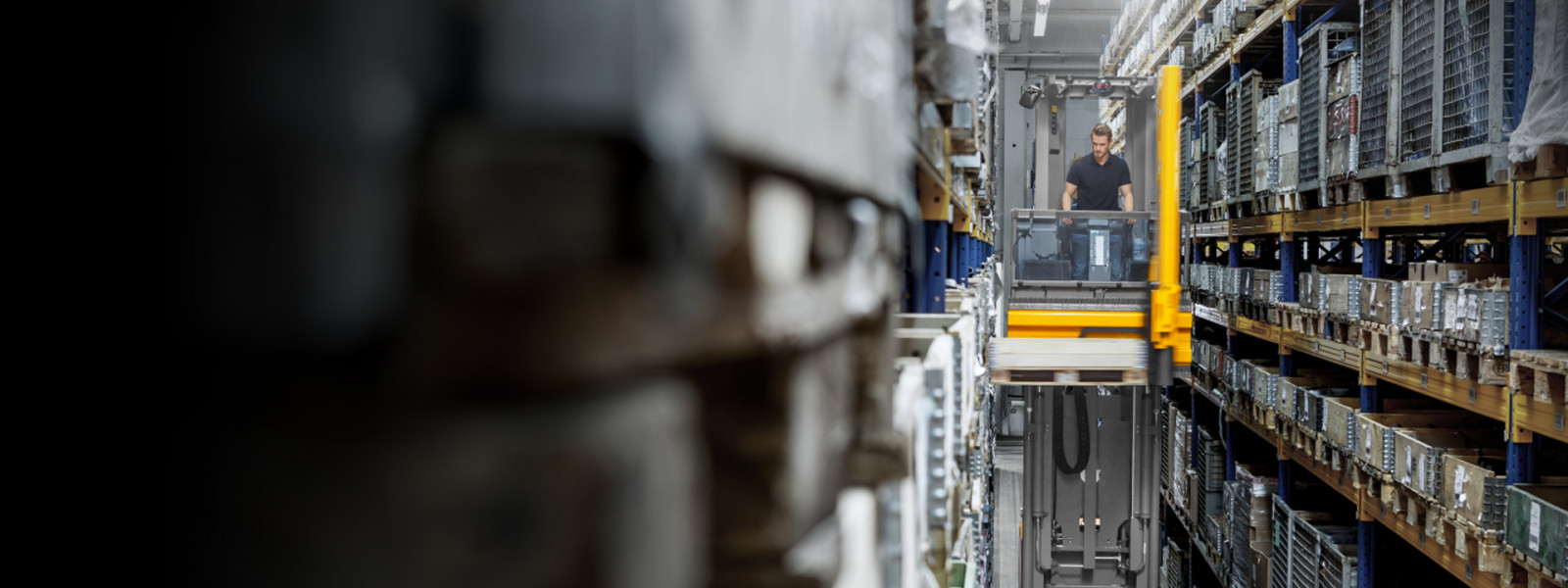 Premier Paper takes delivery of UKâs first lithi...