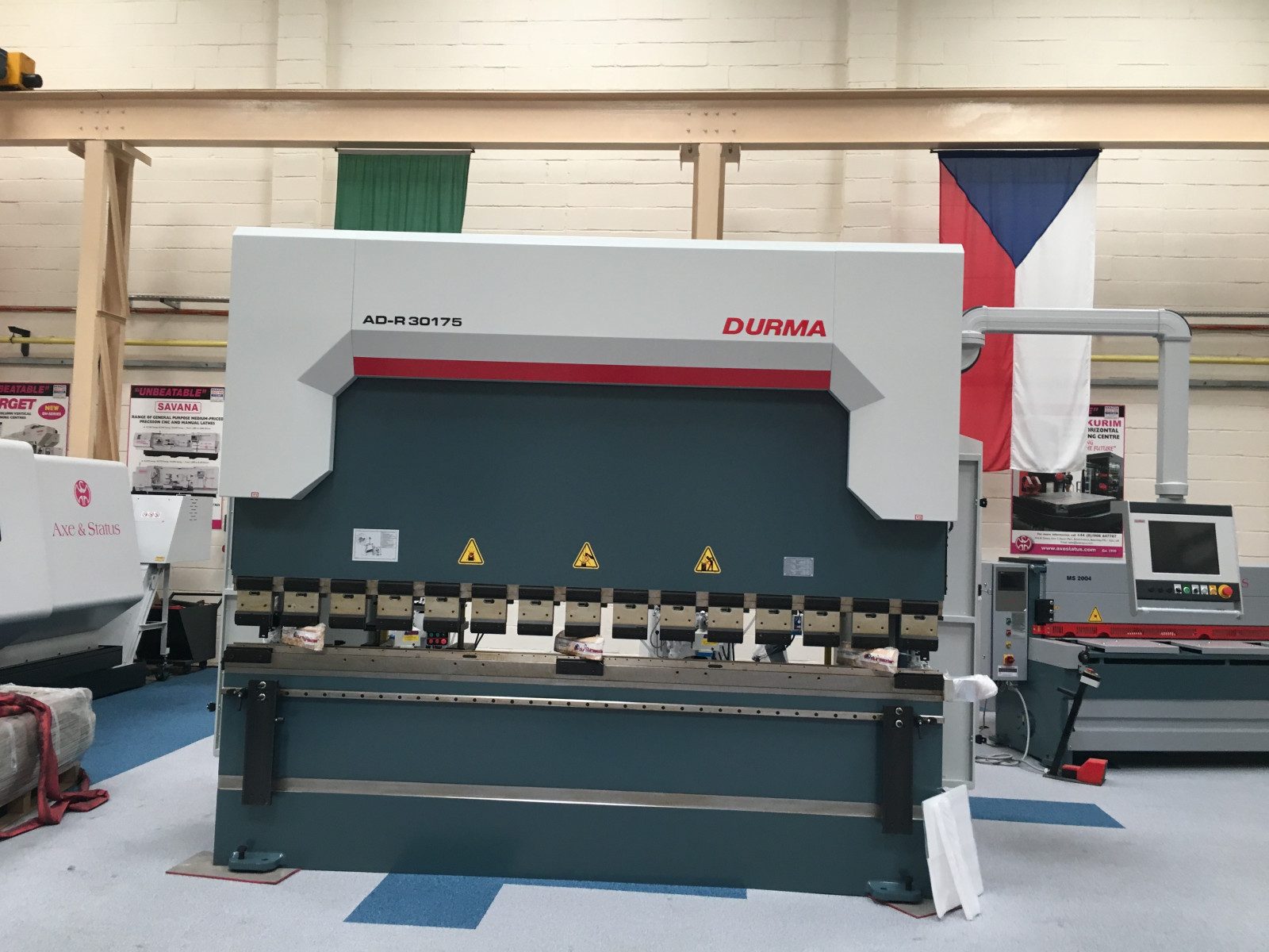 DURMA ADR 30-175 3 AXIS SYNCHRO PRESSBRAKE
