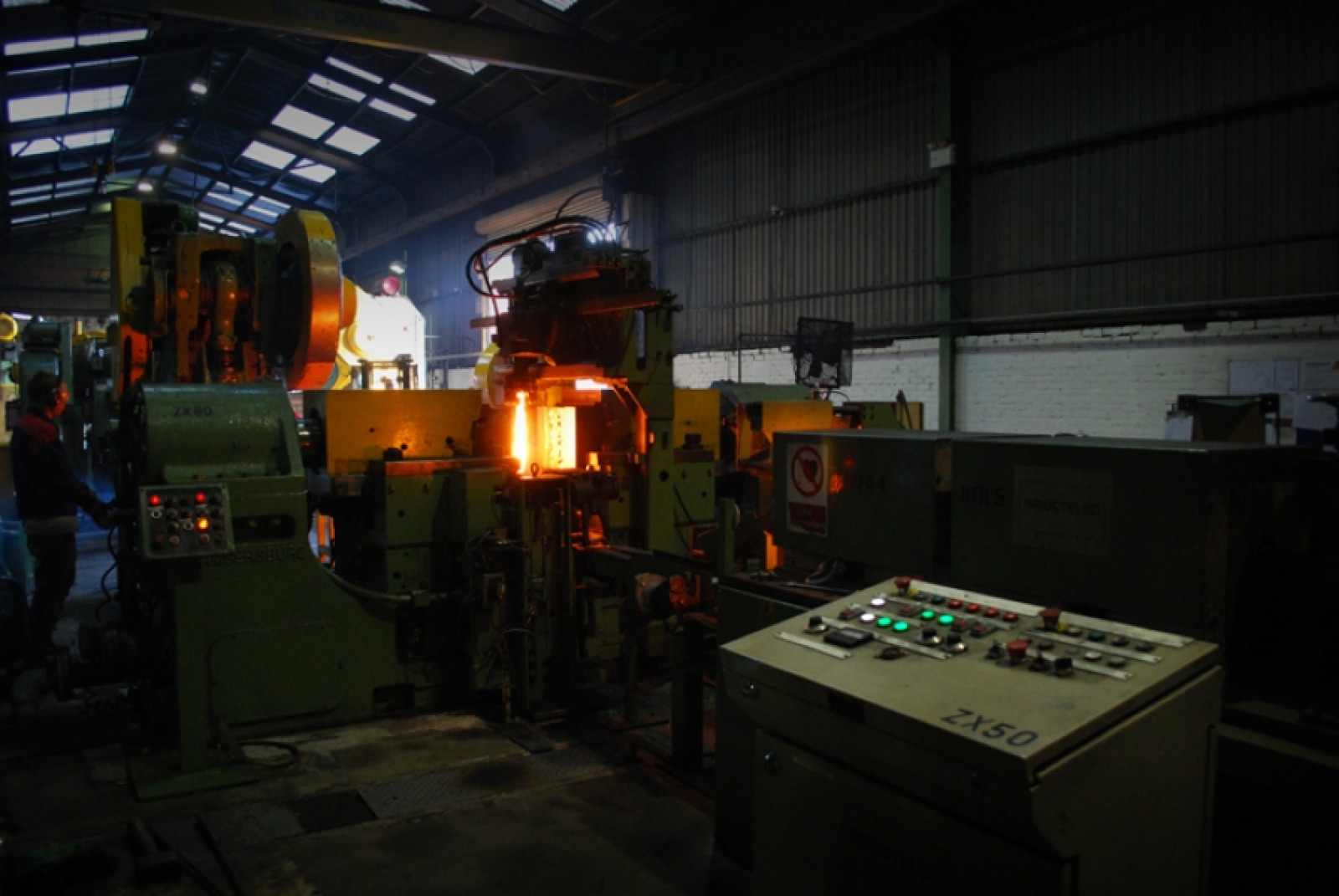 Horizontal Counterblow Forging - Low Production Co...