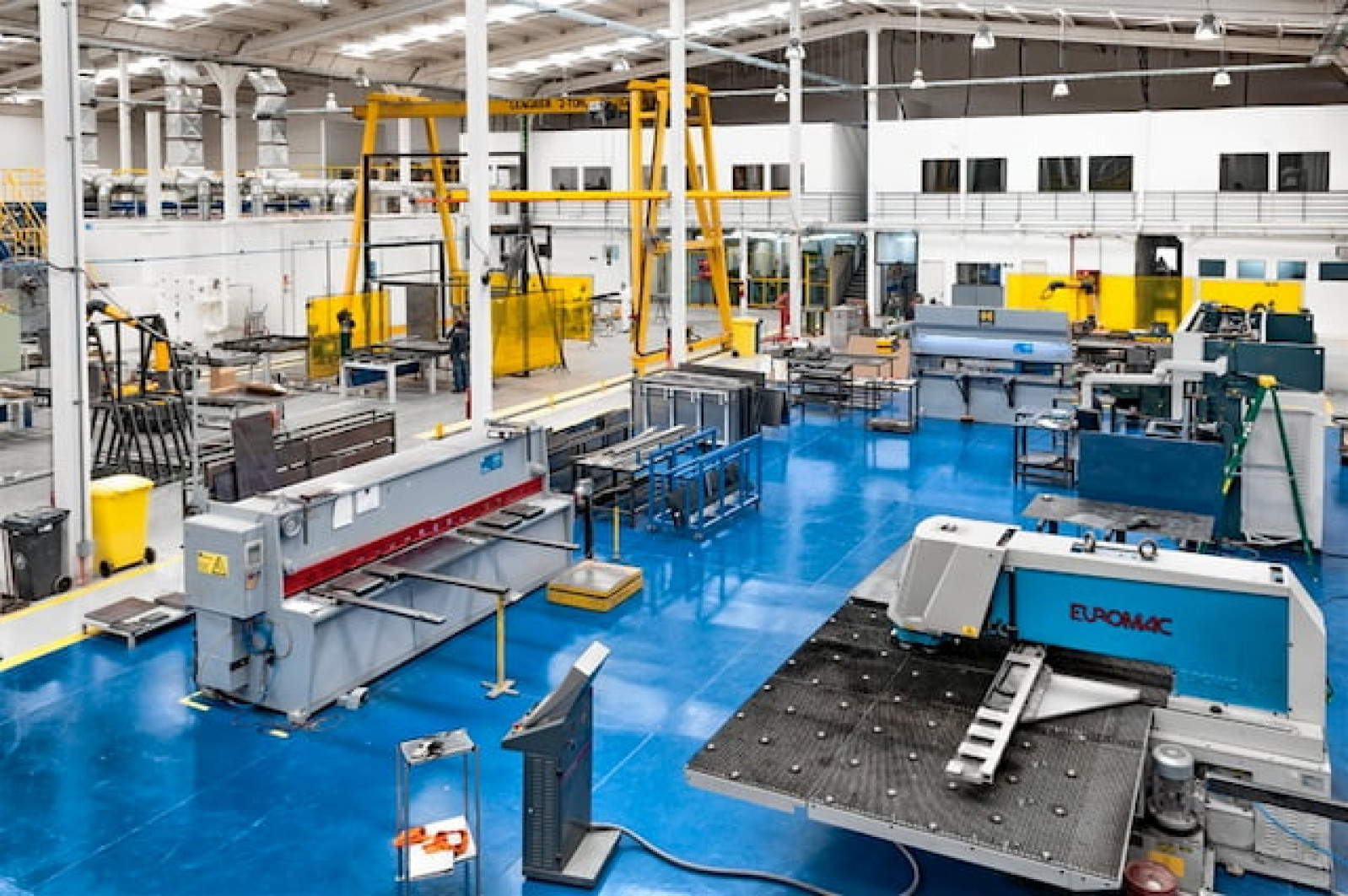 Cost Reduction in Manufacturing â How to Save Â£...